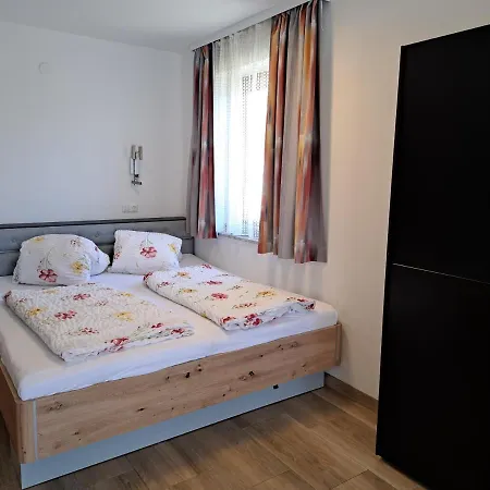 Appartement Haus Gatterer Obertilliach Buitenkant foto