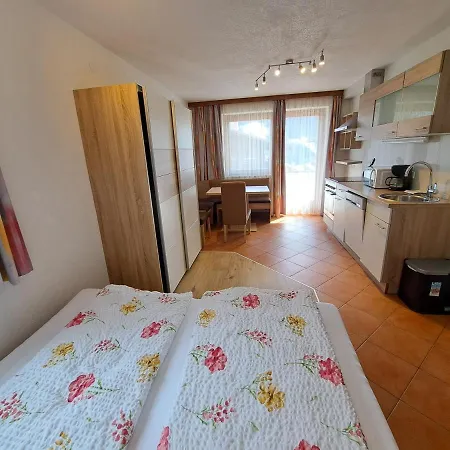 Appartement Haus Gatterer Obertilliach Buitenkant foto